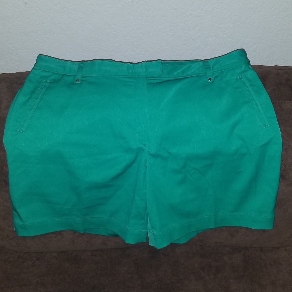 Ladie's Lady Hagen Golf Shorts